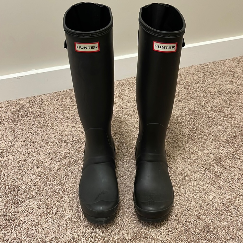 Hunter Women's Black Rain Boots